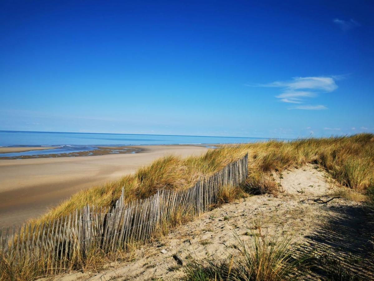 Appartement A Quelques Pas De La Plage Avec Jardin Merlimont Luaran gambar
